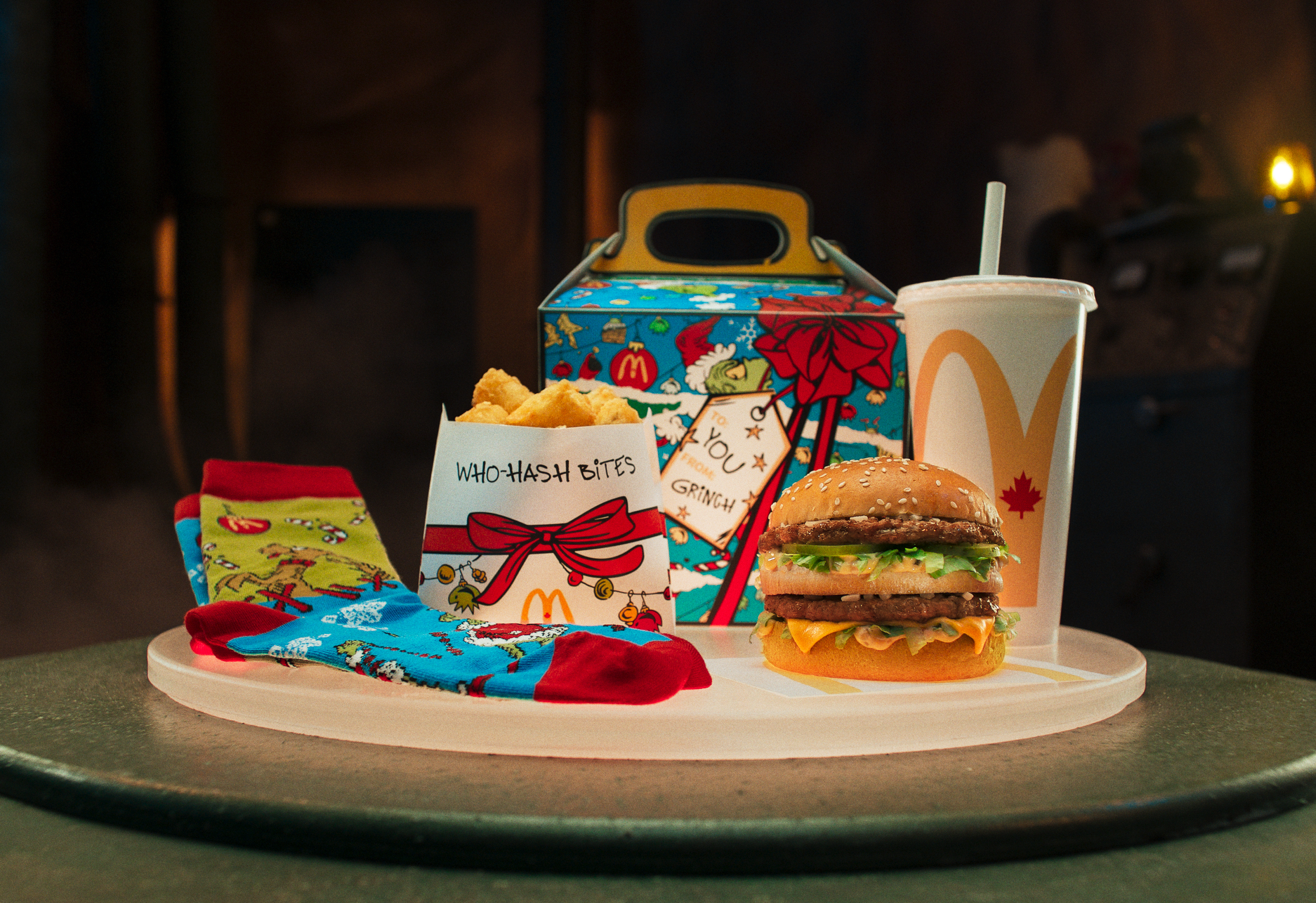 McDonald's The Grinch スノードーム　グリンチ The Grinch™ is Back at McDonald's with The Grinchiest Meal in
